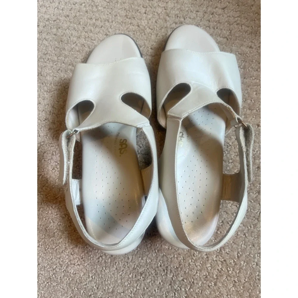 SAS Tripad Comfort White Leather Low Wedge Sandal Hook Loop Strap Womens 9.5 W